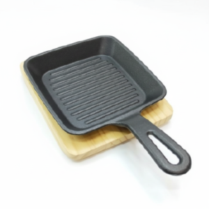 Cast Iron Square Grill Frying Pan with Wooden Base 19.5CM