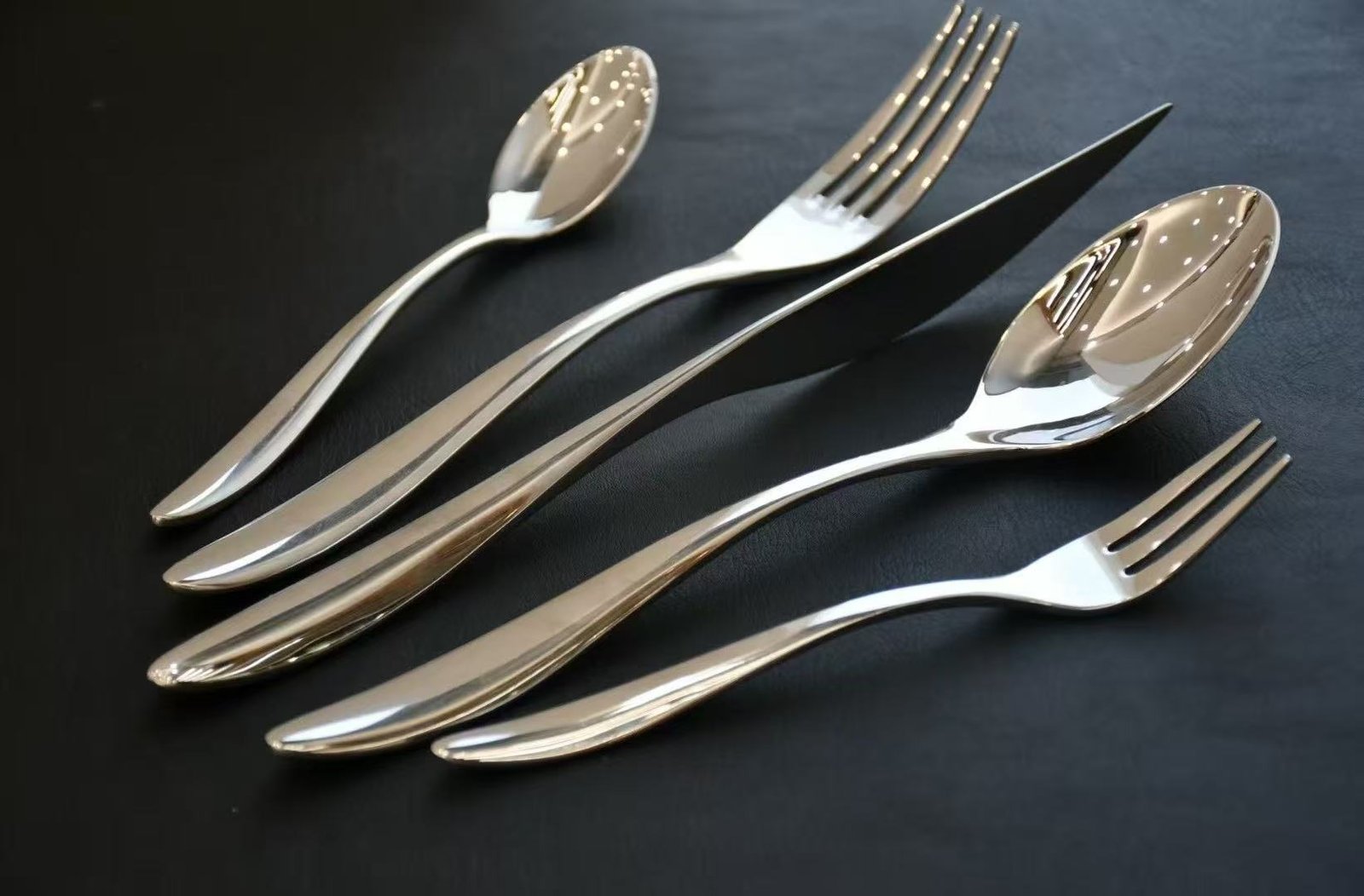 ADORE Stainless Steel Table Fork 21.3 CM Custom Branded Cutlery